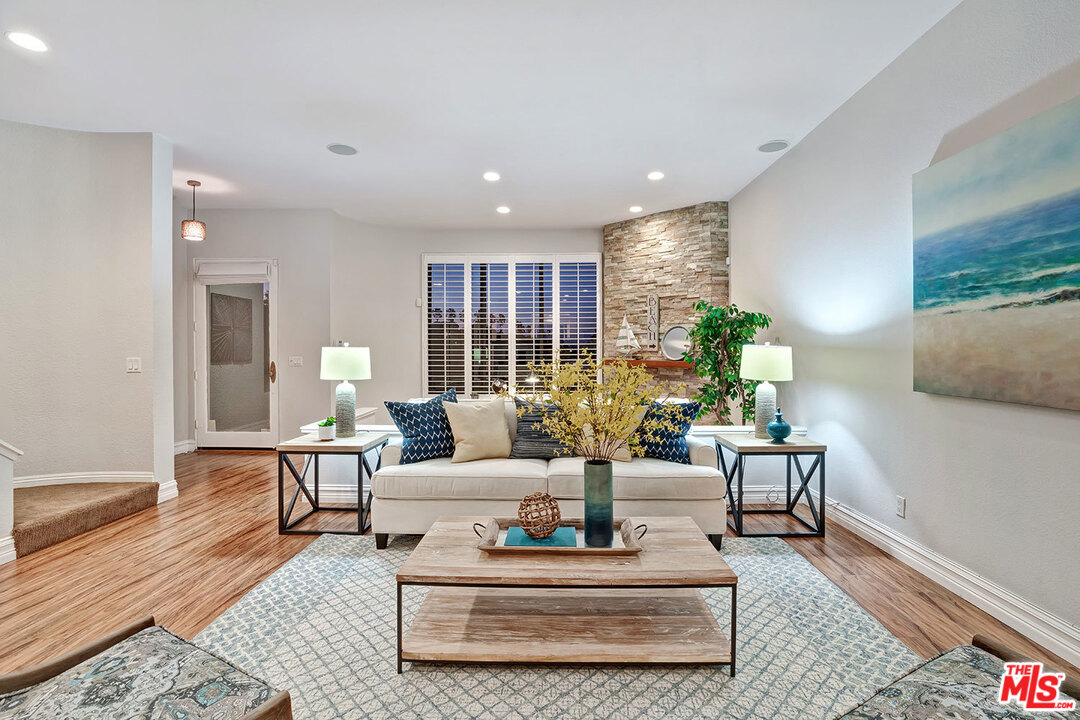 124 Convoy Street Playa del Rey, CA 90293 - Photo 9 of 36