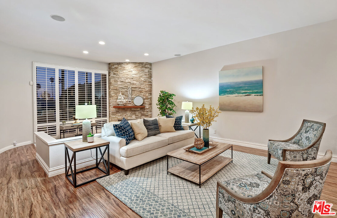 124 Convoy Street Playa del Rey, CA 90293 - Photo 10 of 36