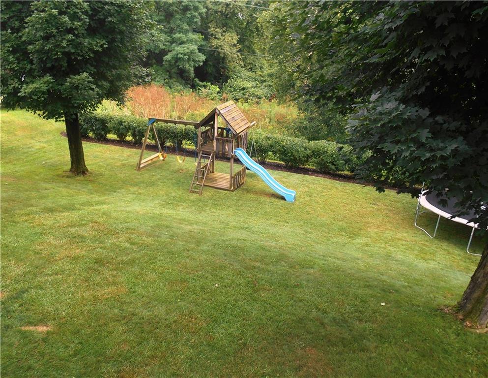 2068 Rockfield Road Pittsburgh, PA 15243 - Photo 22 of 25 The back yard is a little forest!! NO HOUSES BEHIND!!