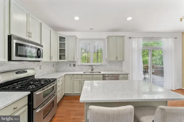 $785,000 | 3542 Sophia Court, Woodbridge, VA 22193