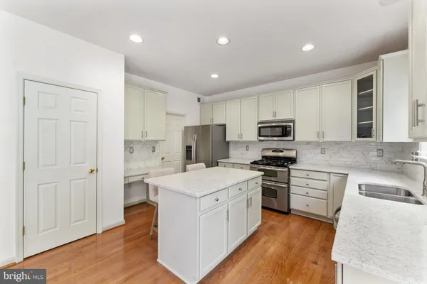 $785,000 | 3542 Sophia Court, Woodbridge, VA 22193