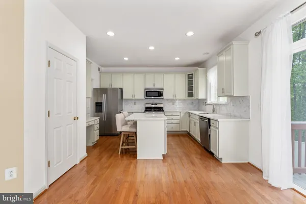 $785,000 | 3542 Sophia Court, Woodbridge, VA 22193