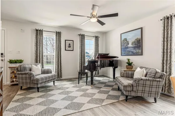 $329,000 | 324 Fall Harvest Parkway, Wentzville, MO 63385