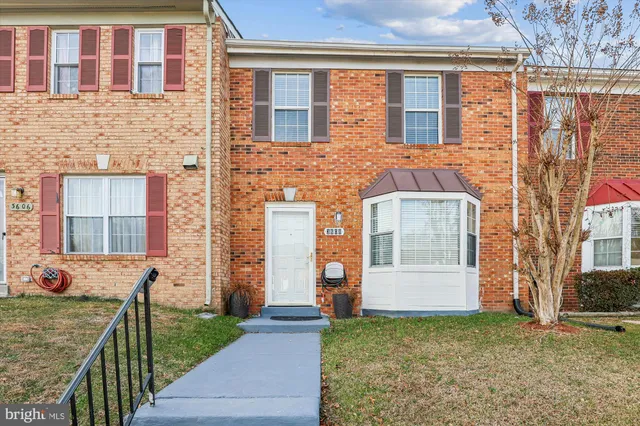 $388,900 | 3608 Felmore Court, Woodbridge, VA 22193