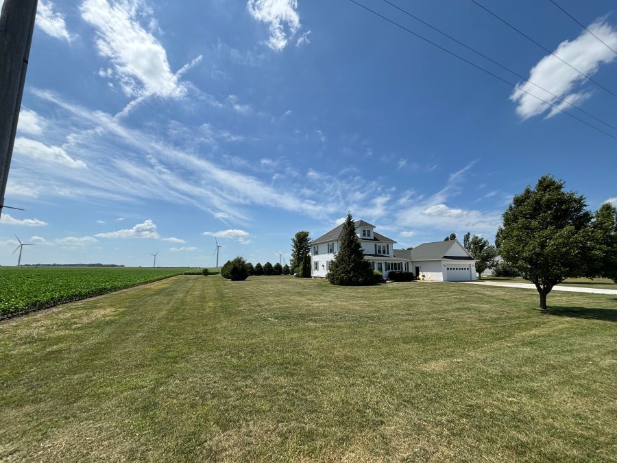 1591 North 2700 East Road Sheldon, IL 60966 - Photo 5 of 31 Gallery Image 5