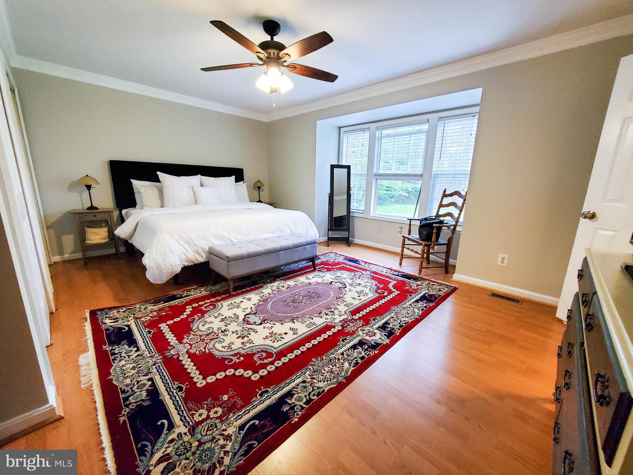 7520 Leeds Manor Road Marshall, VA 20115 - Photo 10 of 38 Gallery Image 10