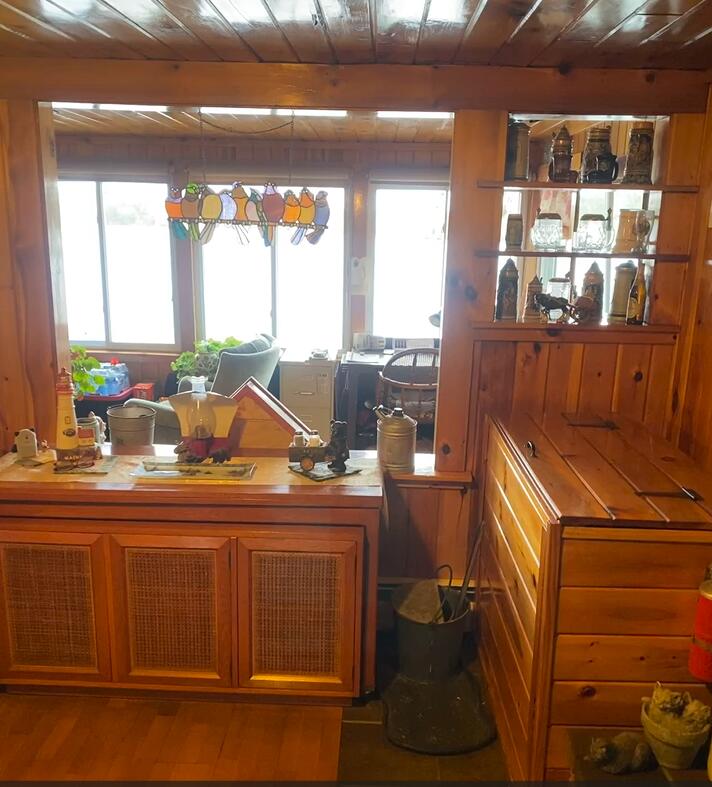 130 Williamson Road Manchester, ME 04351 - Photo 9 of 28 8 Inside