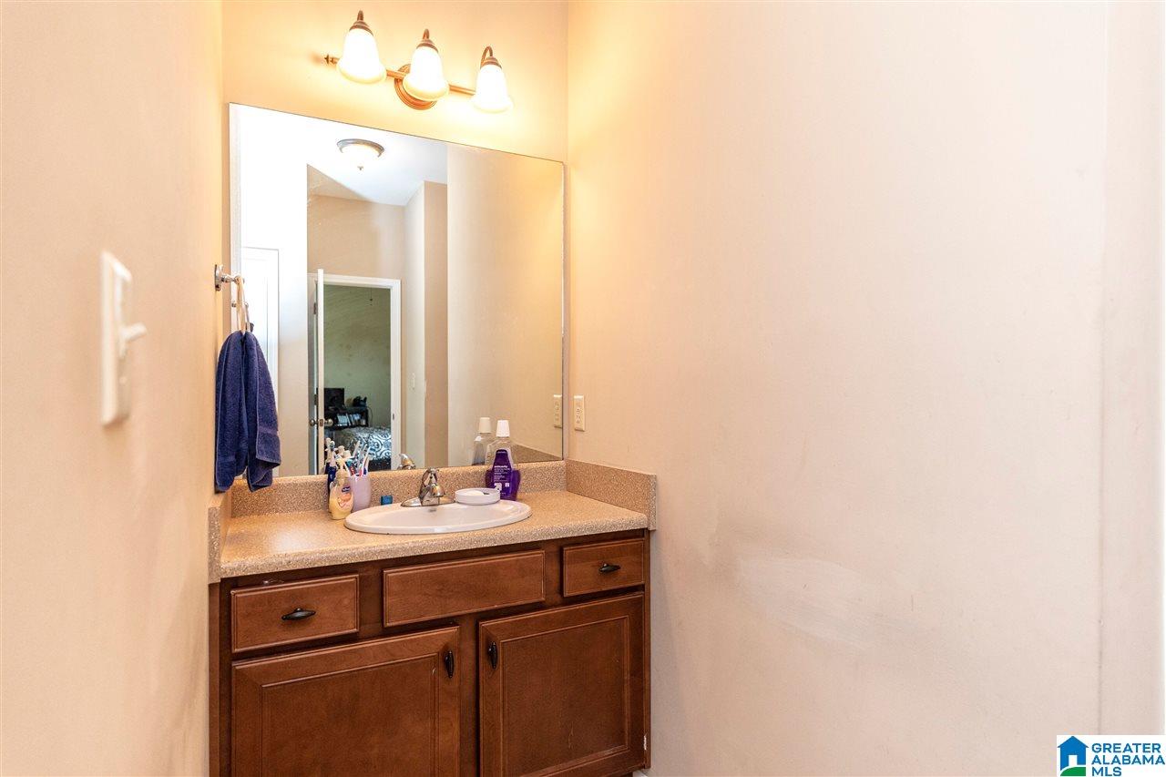 536 9th Avenue Pleasant Grove, AL 35127 - Photo 22 of 38