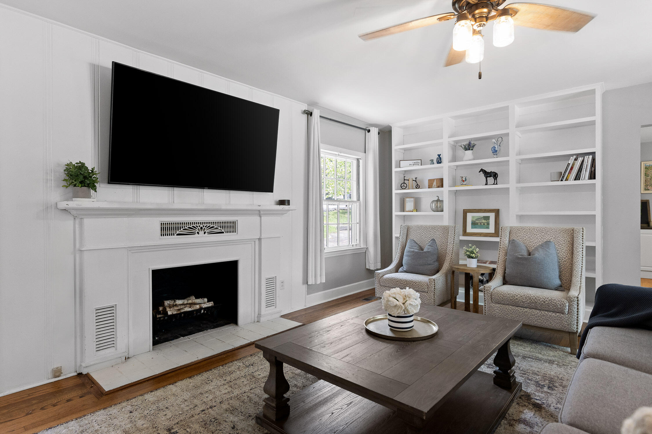 1300 Elfin Road Lookout Mountain, GA 30750 - Photo 12 of 52 Elfin-31