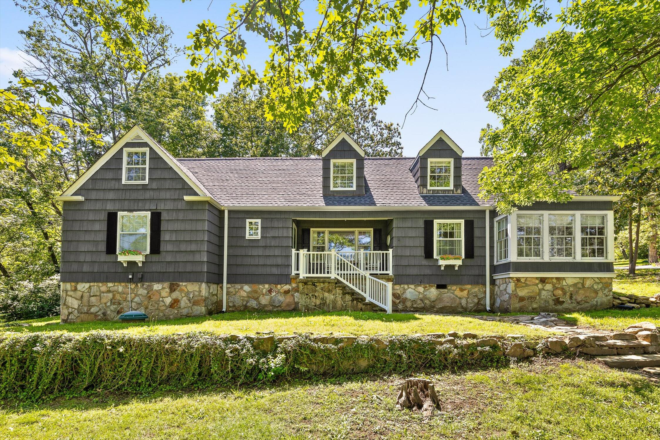 1300 Elfin Road Lookout Mountain, GA 30750 - Photo 3 of 52 02-Elfin-2