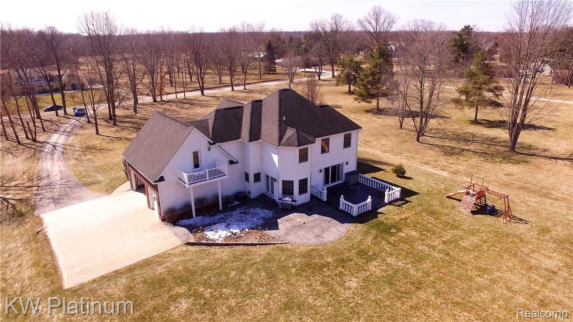 23633 Hagen Road Macomb, MI 48042 - Photo 28 of 53 DJI_0020.JPG