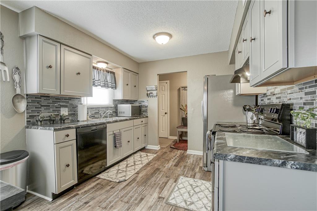 19704 14th Terrace Independence, MO 64056 - Photo 12 of 29