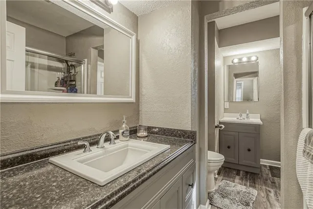 $225,000 | 19704 14th Terrace, Independence, MO 64056