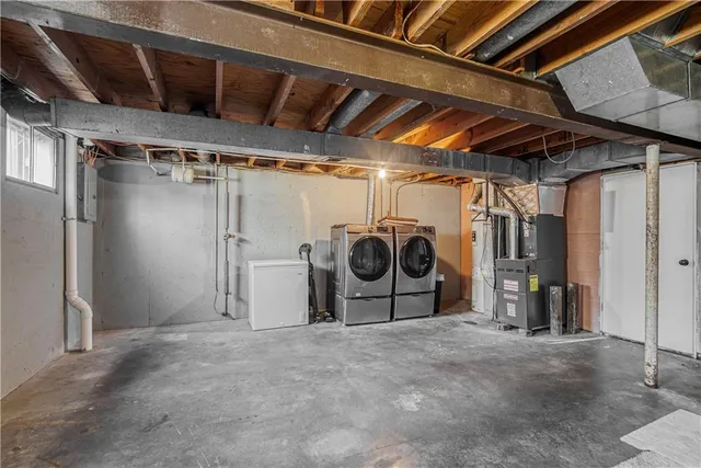 $225,000 | 19704 14th Terrace, Independence, MO 64056