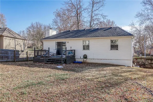 $225,000 | 19704 14th Terrace, Independence, MO 64056