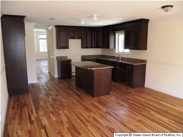 44 Mill Road Staten Island, NY 10306 - Photo 8 of 20 Additional Photo