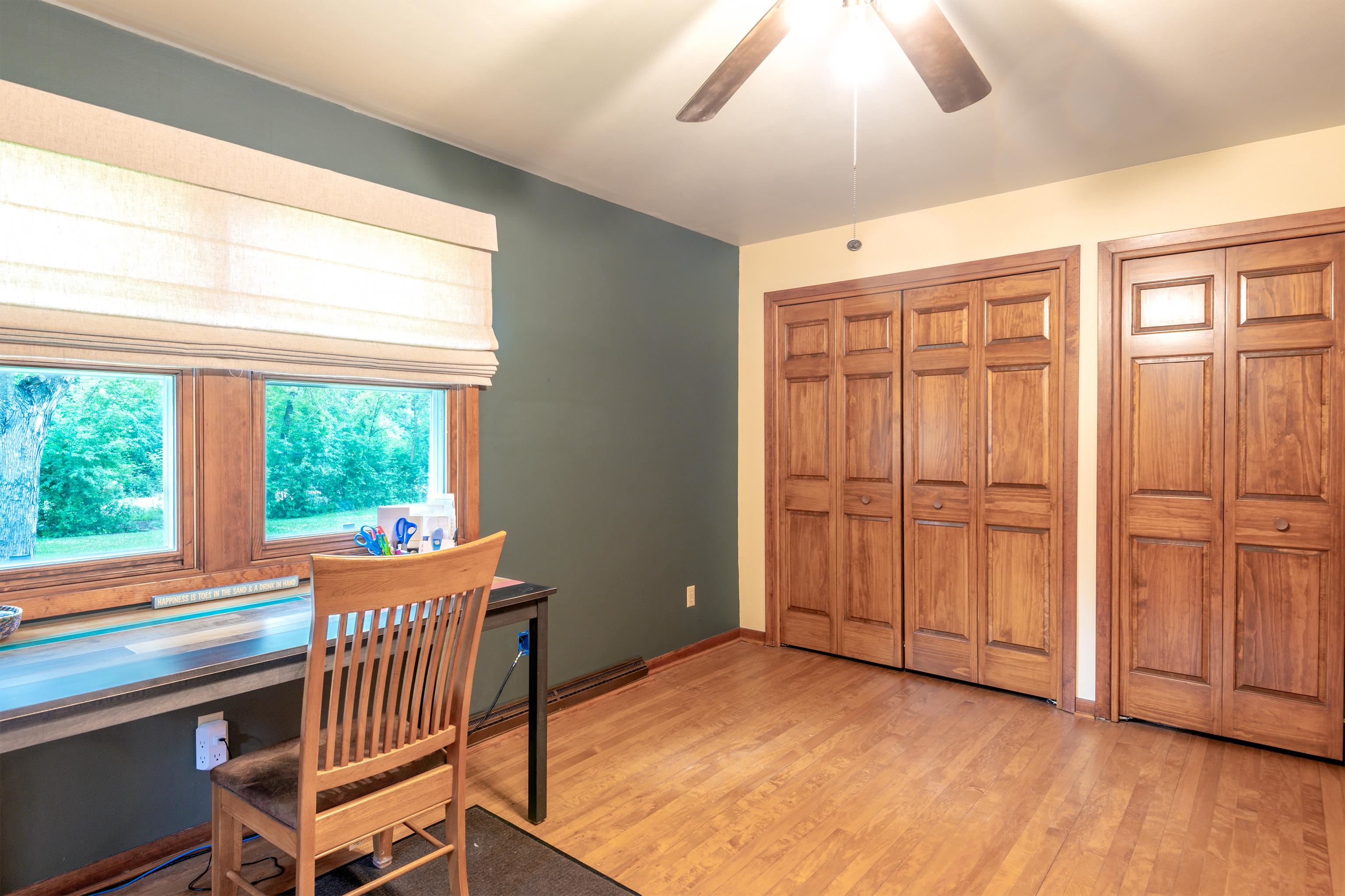 5086 Valley Heights Road Oshkosh, WI 54904 - Photo 34 of 86