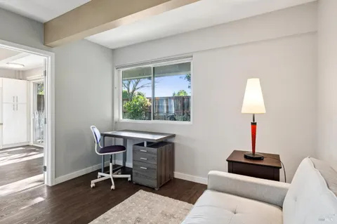 $725,000 | 320 Vía Casitas, Unit 109, Greenbrae, CA 94904