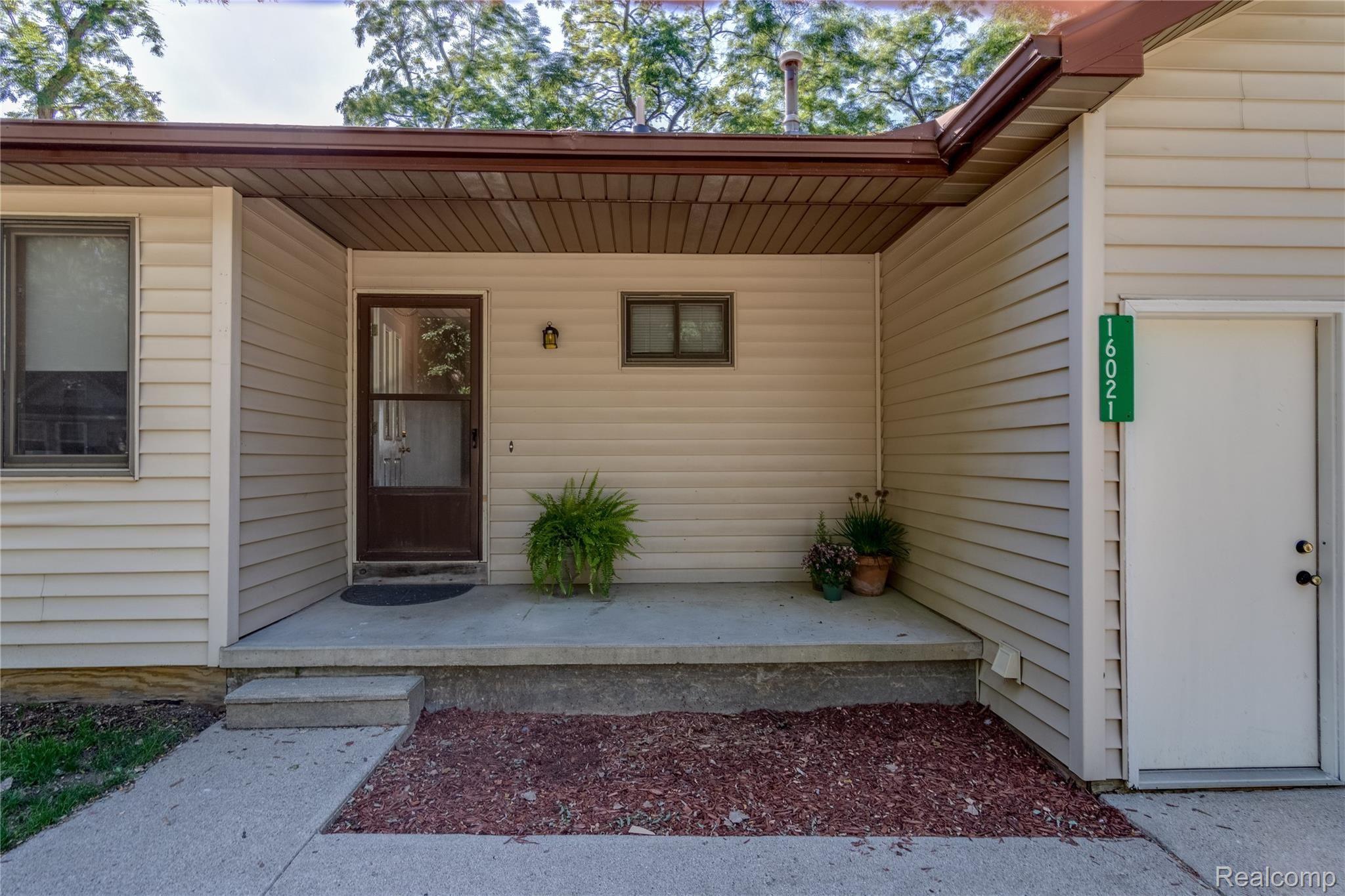 16021 Murray Road Byron, MI 48418 - Photo 22 of 56 Murray-1-22.jpg