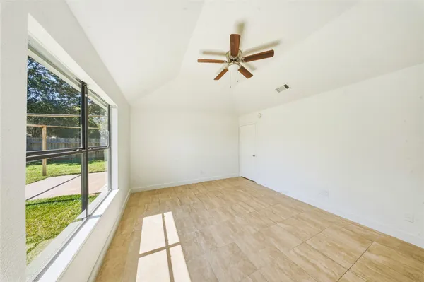 $2,200 | 19519 Mallard Lake Lane, Houston, TX 77084