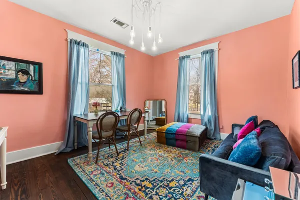 $373,000 | 1531 Court Avenue, Memphis, TN 38104