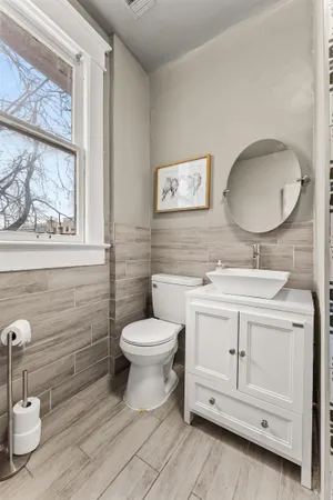 $373,000 | 1531 Court Avenue, Memphis, TN 38104