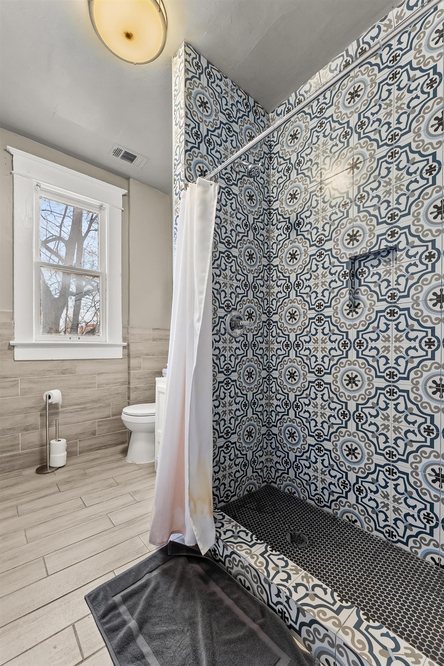 1531 Court Avenue Memphis, TN 38104 - Photo 17 of 27