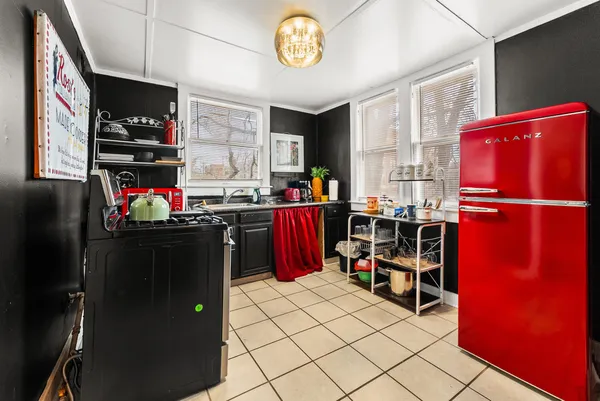 $373,000 | 1531 Court Avenue, Memphis, TN 38104
