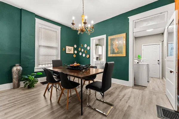 $373,000 | 1531 Court Avenue, Memphis, TN 38104