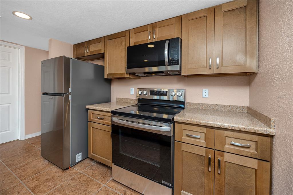 50 Gulf Boulevard, Unit 108 Indian Rocks Beach, FL 33785 - Photo 4 of 48