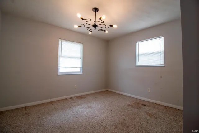 $137,100 | 522 Royale Drive, Union City, IN 47390