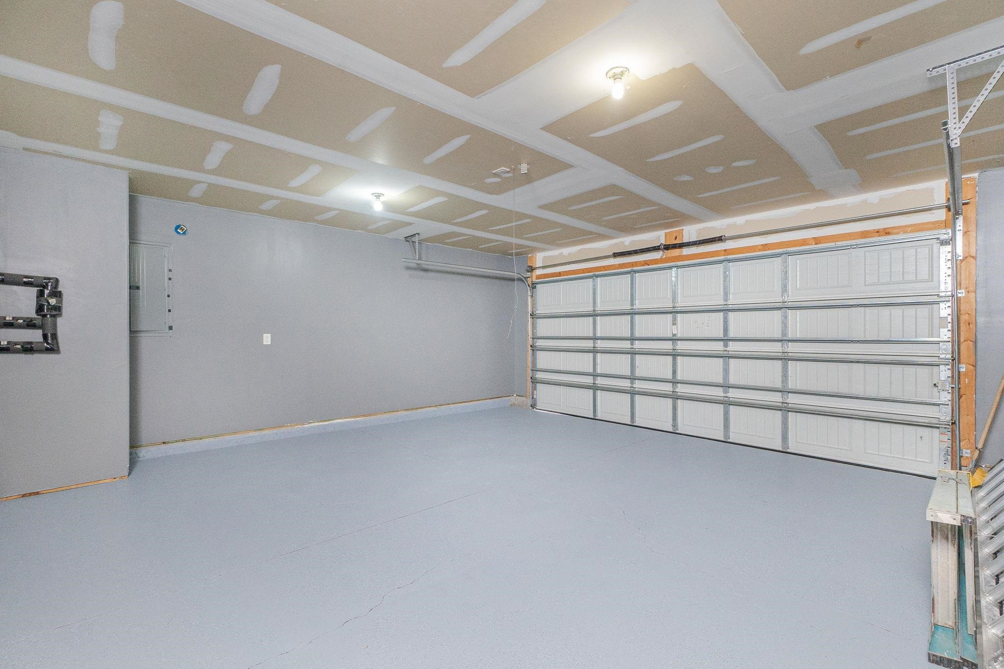 4816 Quarryman Road Raleigh, NC 27610 - Photo 20 of 25 garage