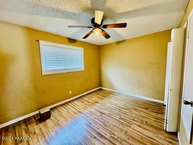 1609 Kerr Street, Unit 16 Opelousas, LA 70570 - Photo 5 of 6 IMG_3131