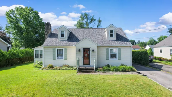 $255,000 | 17 Wallace Road, Binghamton, NY 13905