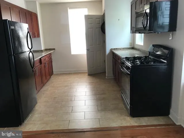 $1,100 | 1404 South 5th Street, Philadelphia, PA 19147