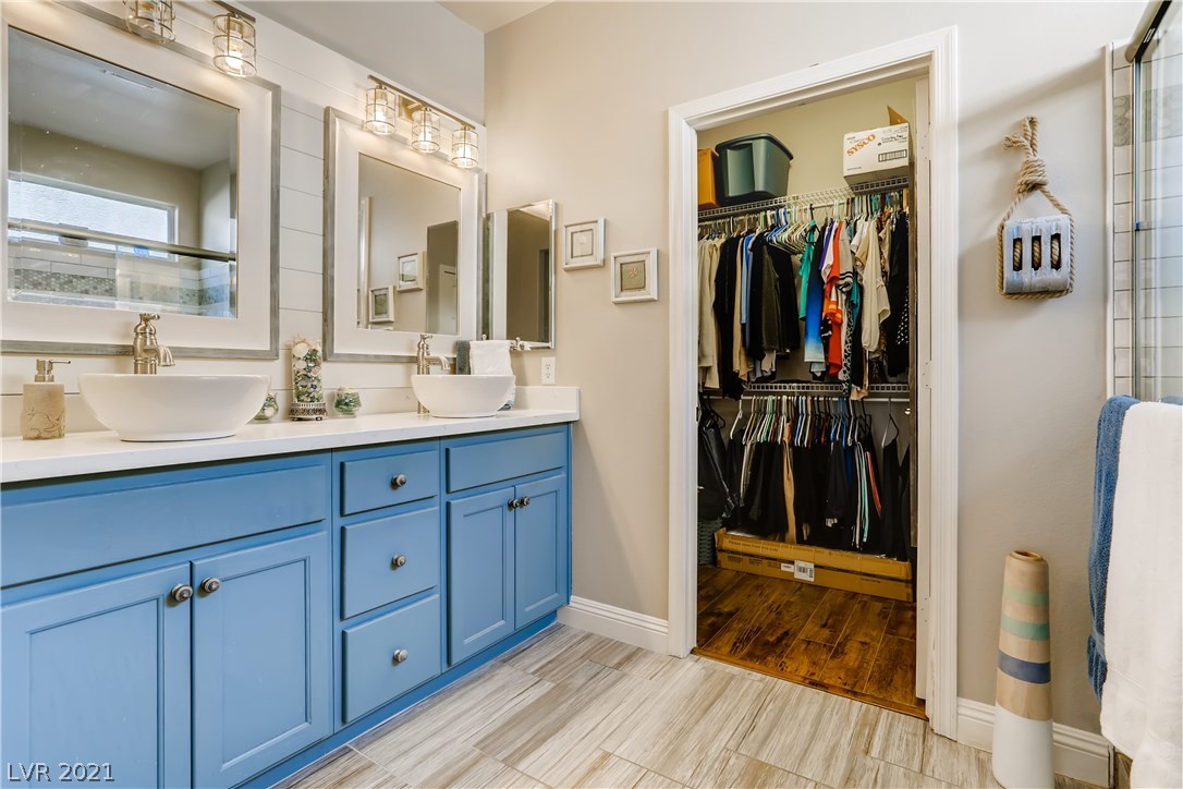 3043 Hickory Valley Road Henderson, NV 89052 - Photo 18 of 39 Gallery Image 18