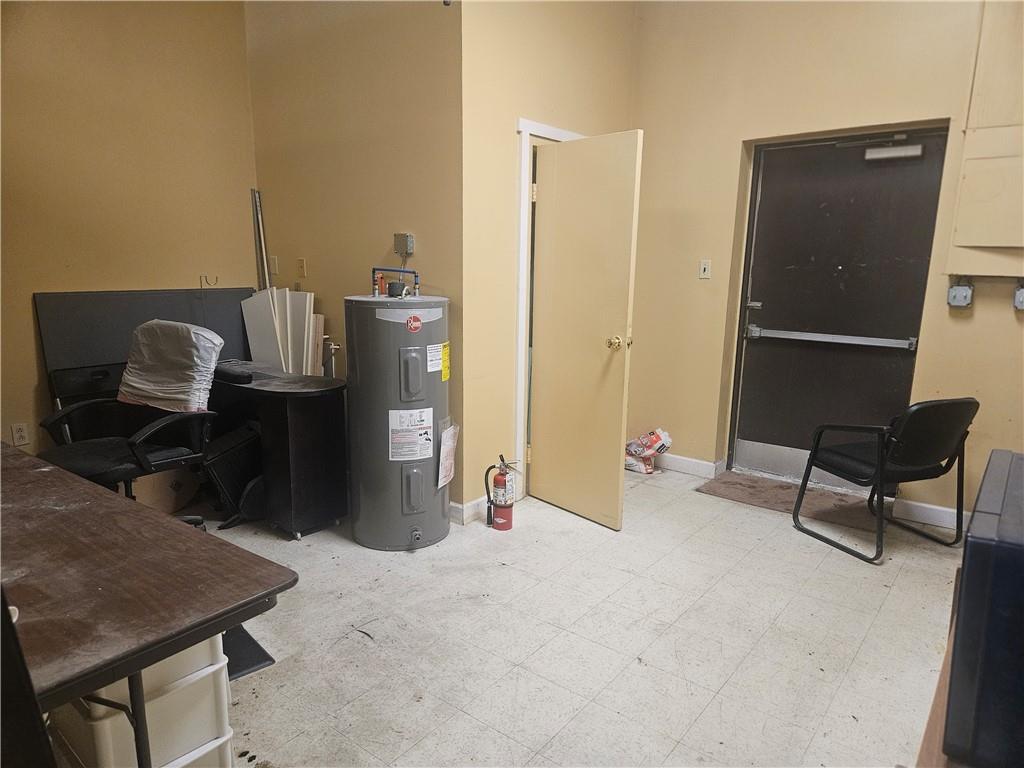 1503 Old Brodhead Road Monaca, PA 15061 - Photo 10 of 12 a room with furniture and a window