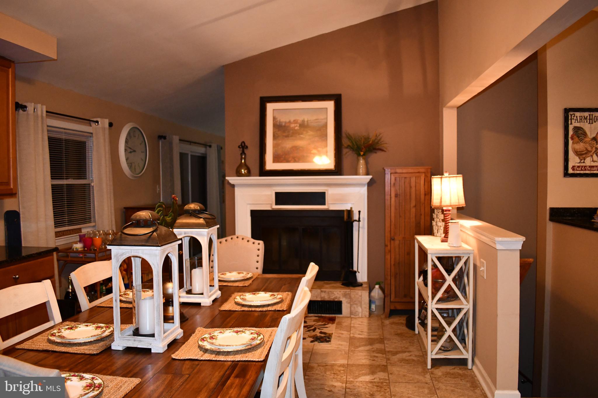 4319 Hoffmanville Road Manchester, MD 21102 - Photo 16 of 52 Dinning Room