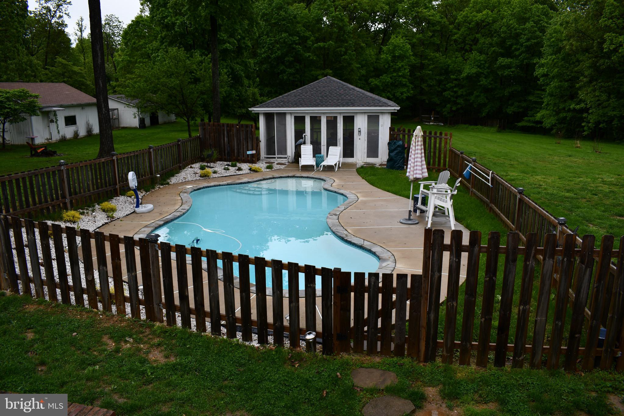 4319 Hoffmanville Road Manchester, MD 21102 - Photo 43 of 52 Pool