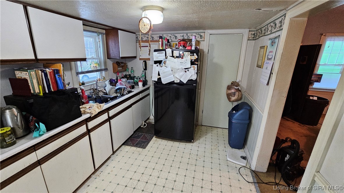 8875 Highway 64 Georgetown, IN 47122 - Photo 24 of 46 Kitchen