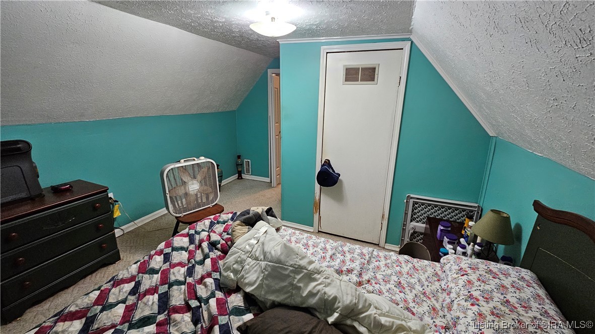 8875 Highway 64 Georgetown, IN 47122 - Photo 35 of 46 Primary Bedroom