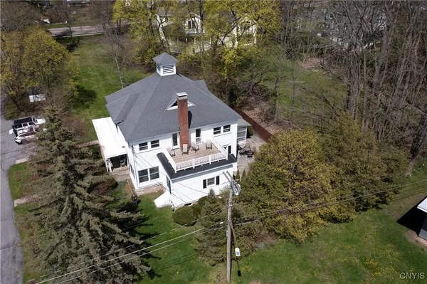 $3,500 | 40 Lakeview Circle, Unit 2, Skaneateles, NY 13152