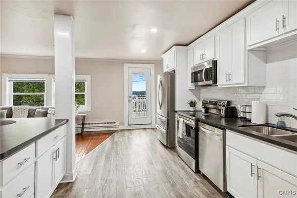 $3,500 | 40 Lakeview Circle, Unit 2, Skaneateles, NY 13152