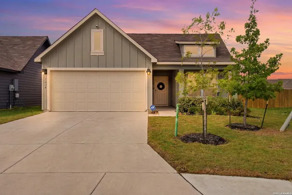 $289,500 | 1634 Ruben Drive, New Braunfels, TX 78130