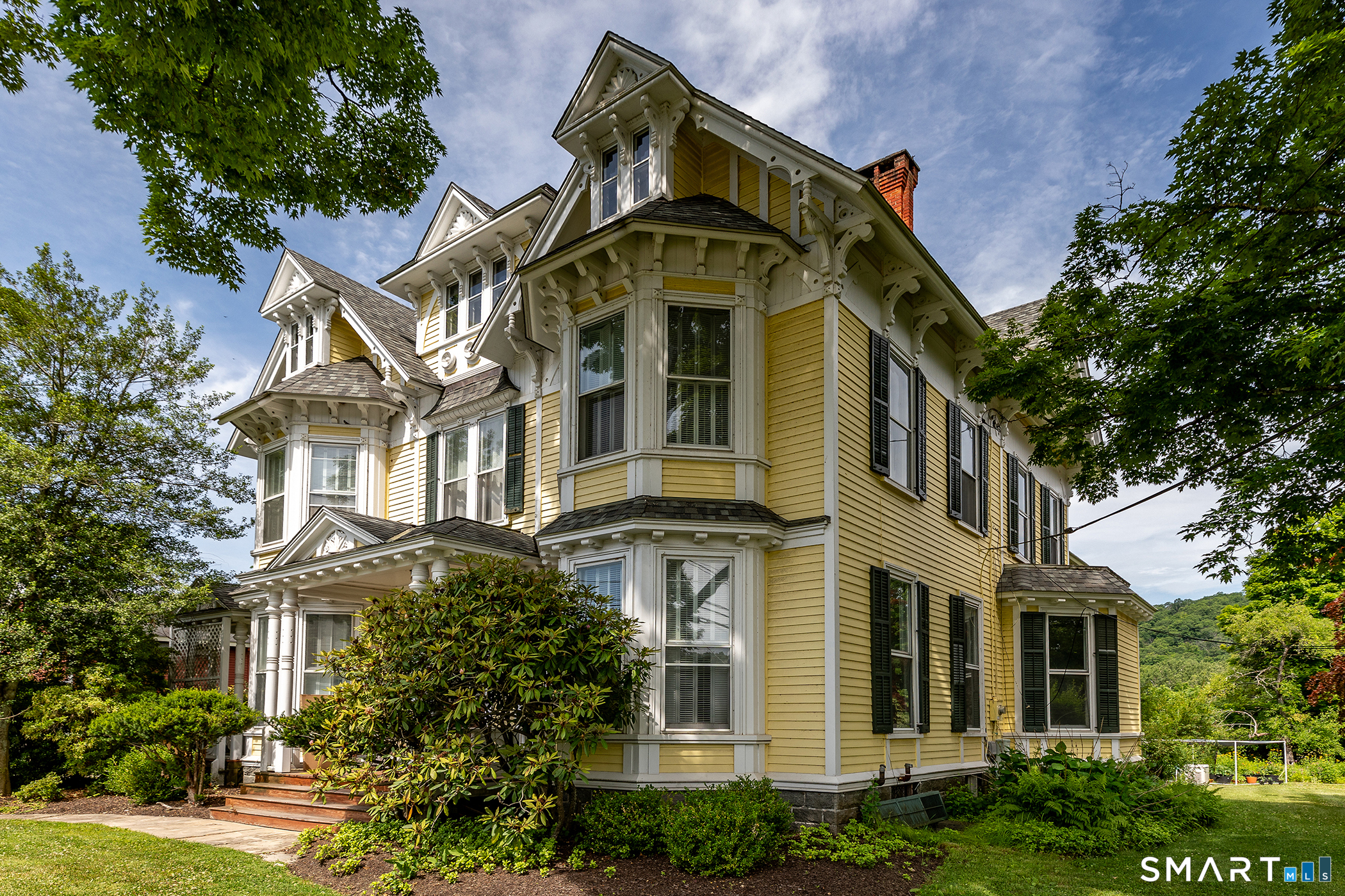 67 North Main Street Kent, CT 06757 - Photo 1 of 40