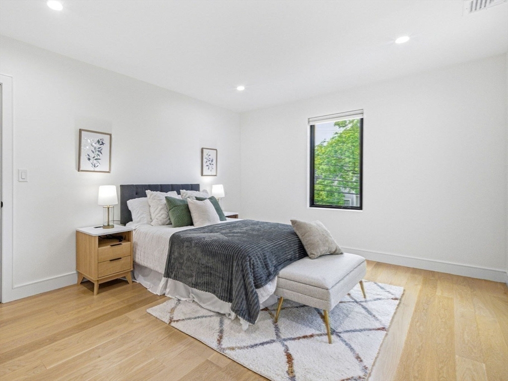 284 Webster Street Newton, MA 02466 - Photo 19 of 42