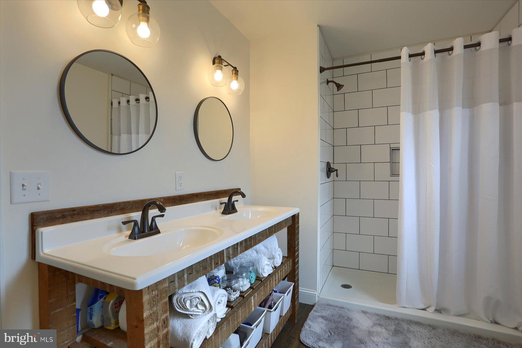 129 Mifflin Street Lebanon, PA 17046 - Photo 14 of 25 Master Bath; Light Airy and Plenty of Space