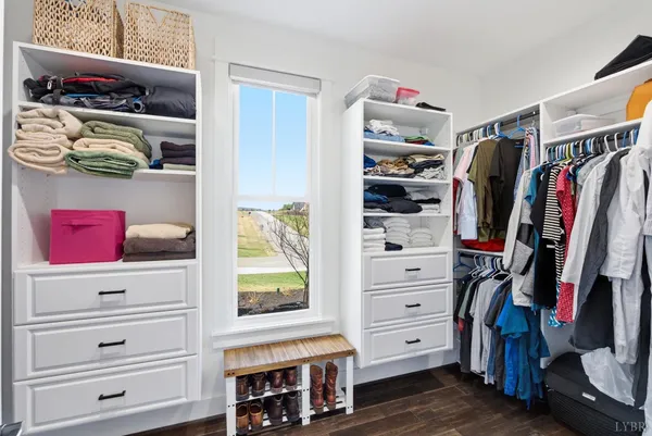 $939,900 | 1204 MacLaren Place, Forest, VA 24551