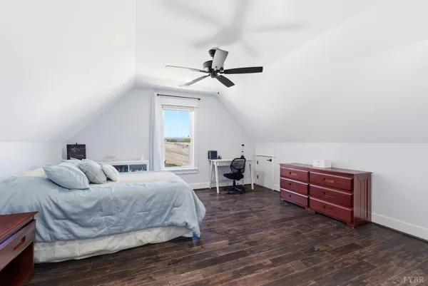 $939,900 | 1204 MacLaren Place, Forest, VA 24551