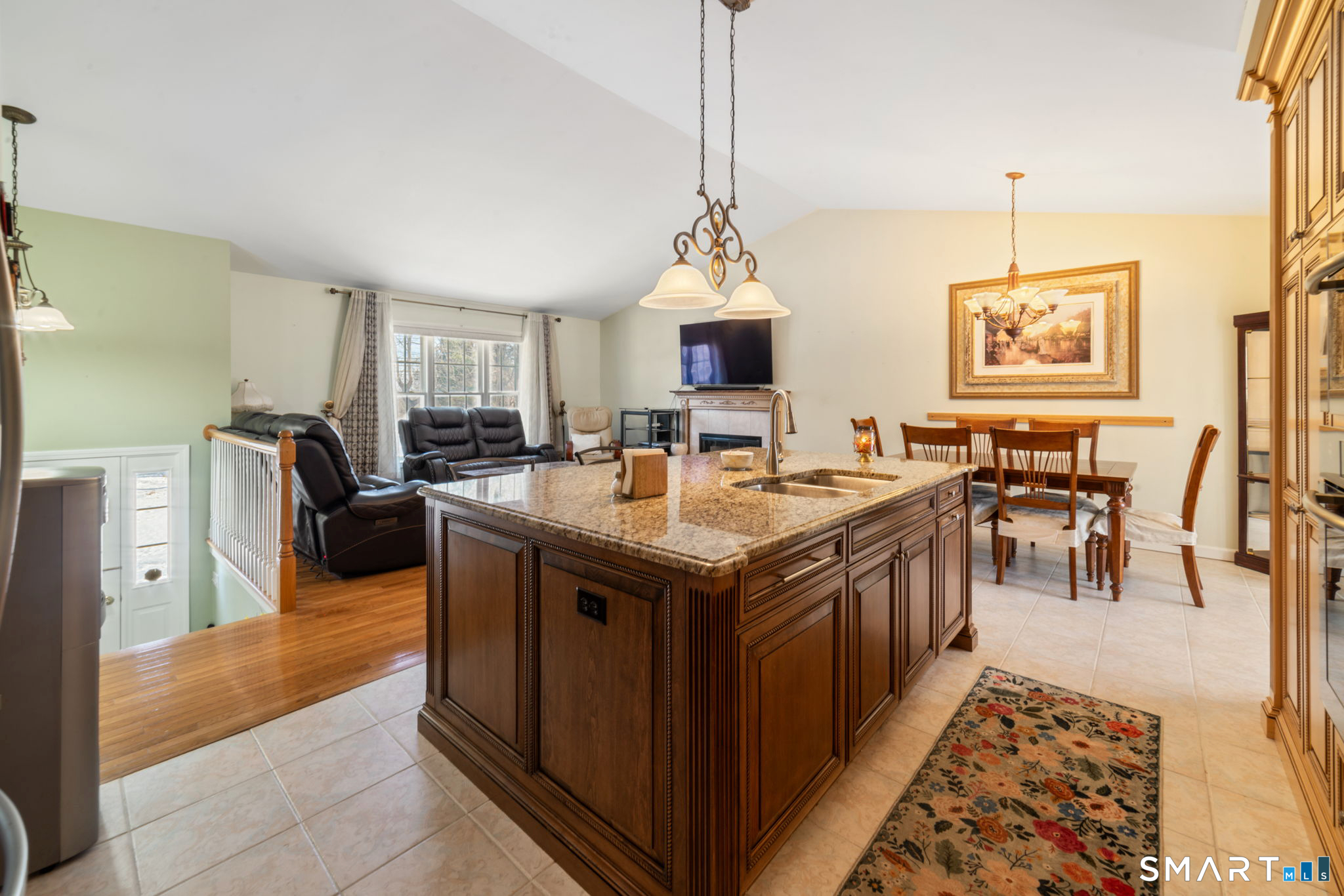 1020 Shepard Avenue Hamden, CT 06514 - Photo 11 of 38